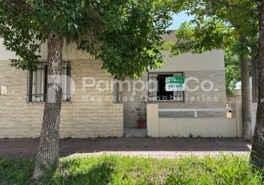 Casa centrica en esquina